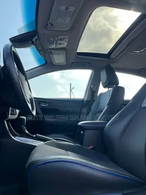 Toyota Corolla SE (1.8L 4cyl 2A) 2019 Red