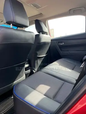 Toyota Corolla SE (1.8L 4cyl 2A) 2019 Red