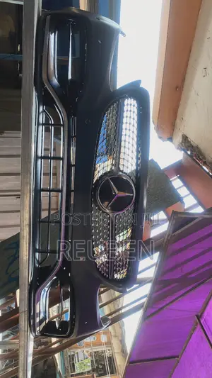 (Mercedes Benz 2016-2019 ) Amg Bumper C300