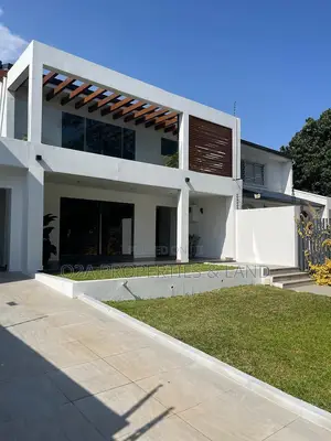 3bdrm House in Cantonment, Acquinas for rent