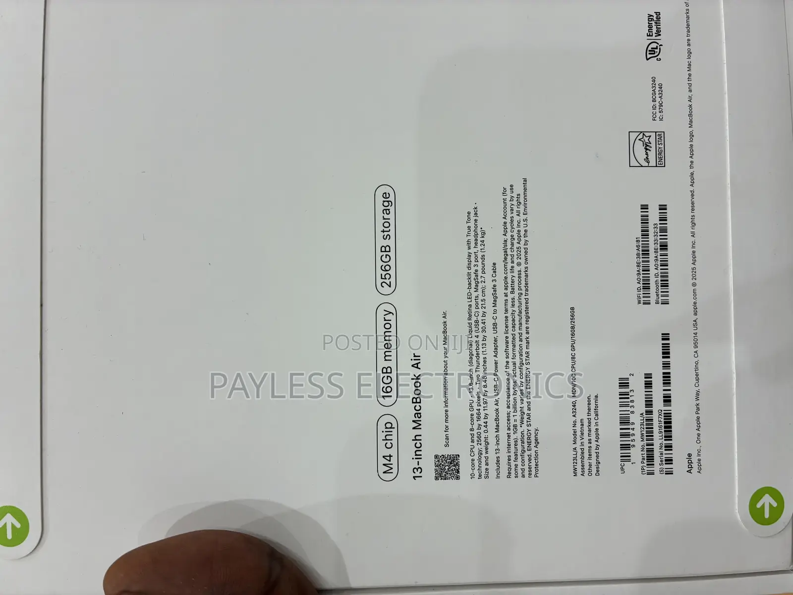 New Laptop Apple MacBook Air 2025 M4 13-inch 16GB Apple M4 SSD 256GB