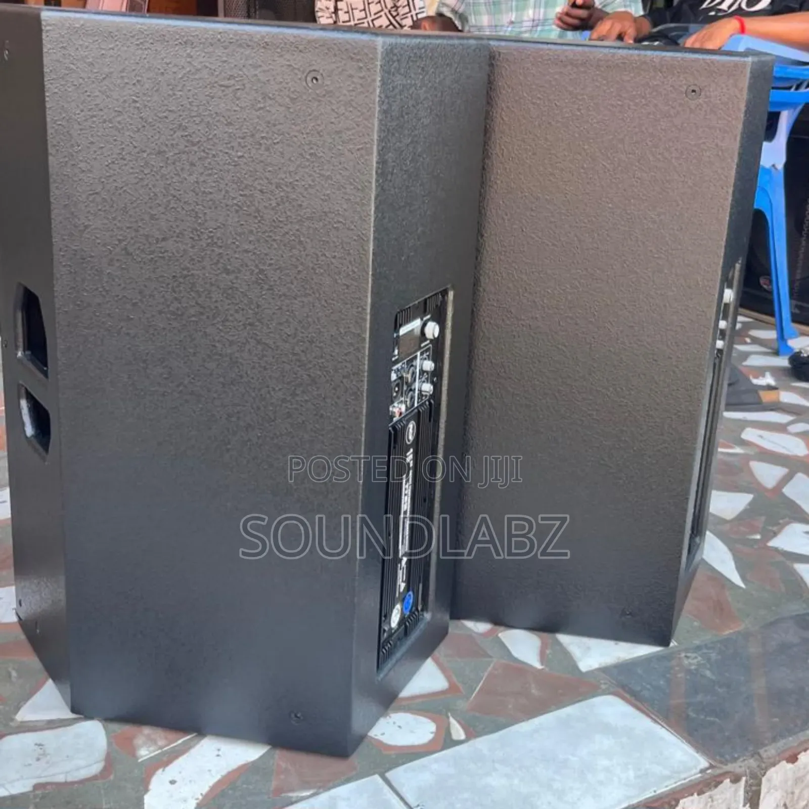 Rcf Tt 25-a Ii 15inches Active Speaker/ Stage Monitors
