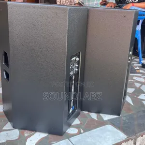 Rcf Tt 25-a Ii 15inches Active Speaker/ Stage Monitors
