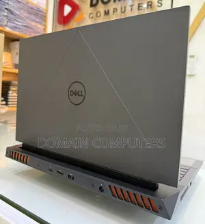 New Laptop Dell G15 5535 16GB Intel Core I7 SSD 1T