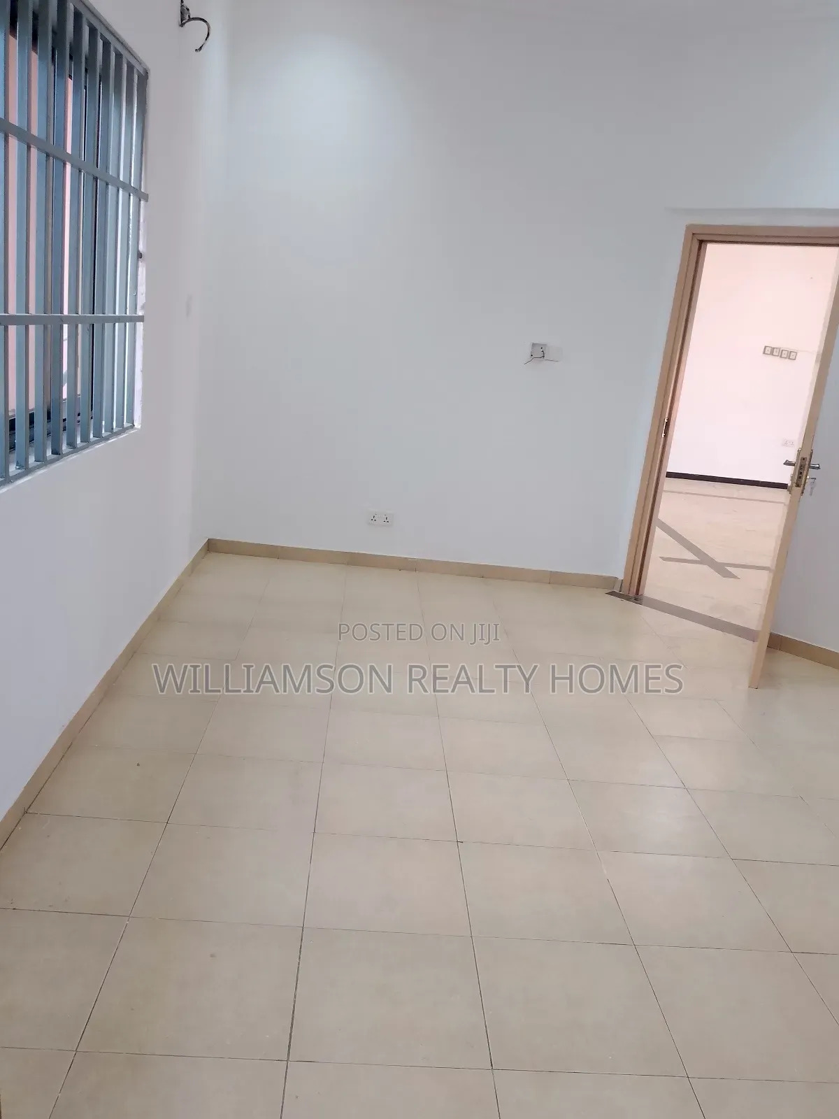 3bdrm Apartment in Community 18 Area, for rent
