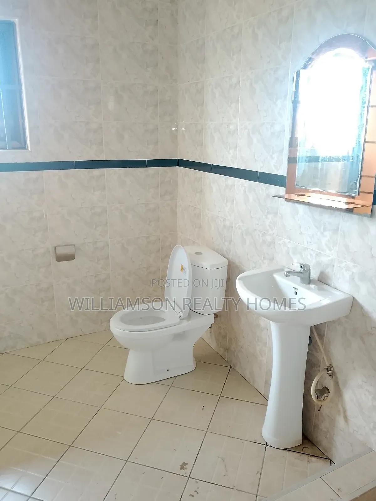 3bdrm Apartment in Community 18 Area, for rent