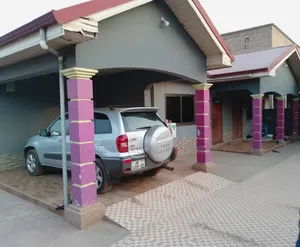 3bdrm House in Owusu Ansah, Oyarifa for sale