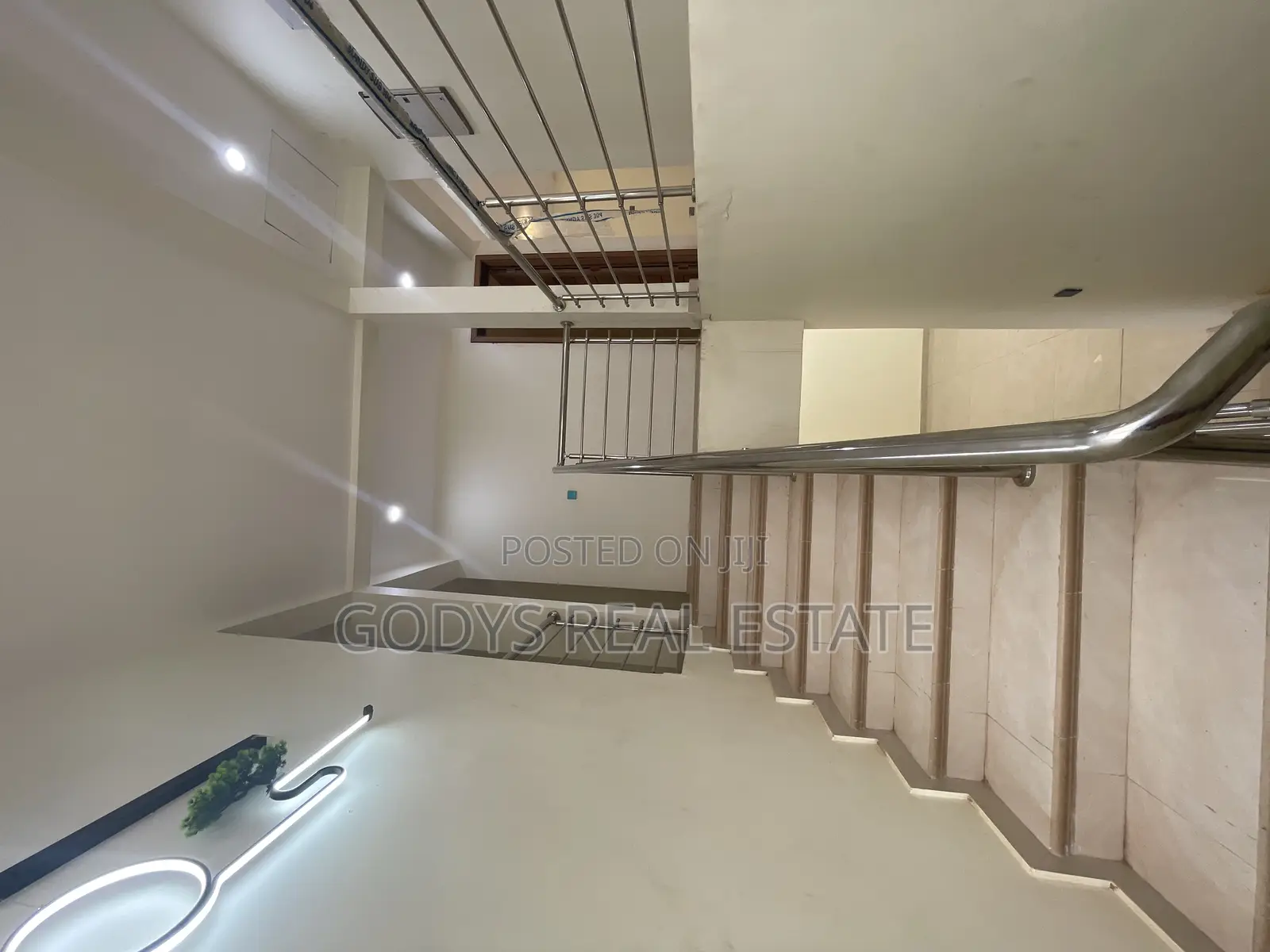 5bdrm Duplex in Westhills, Weija for sale
