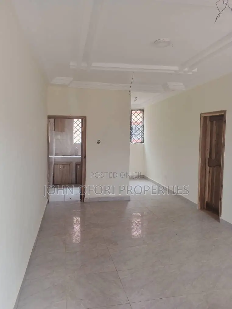2bdrm Apartment in Ayeduase K, 5, Kumasi Metropolitan for rent