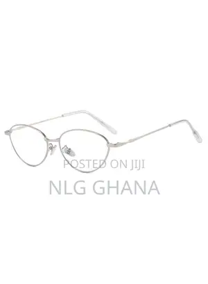 Fashion Oval Small Frame Glasses Anti-Blue Light. Tvx27904