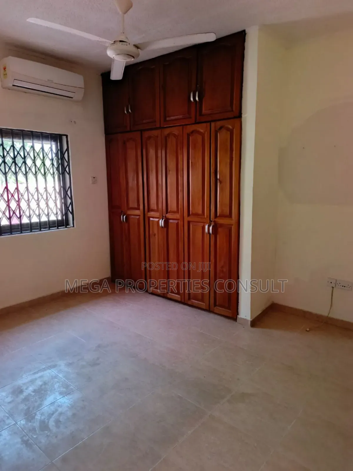 6bdrm House in Ofankor for sale