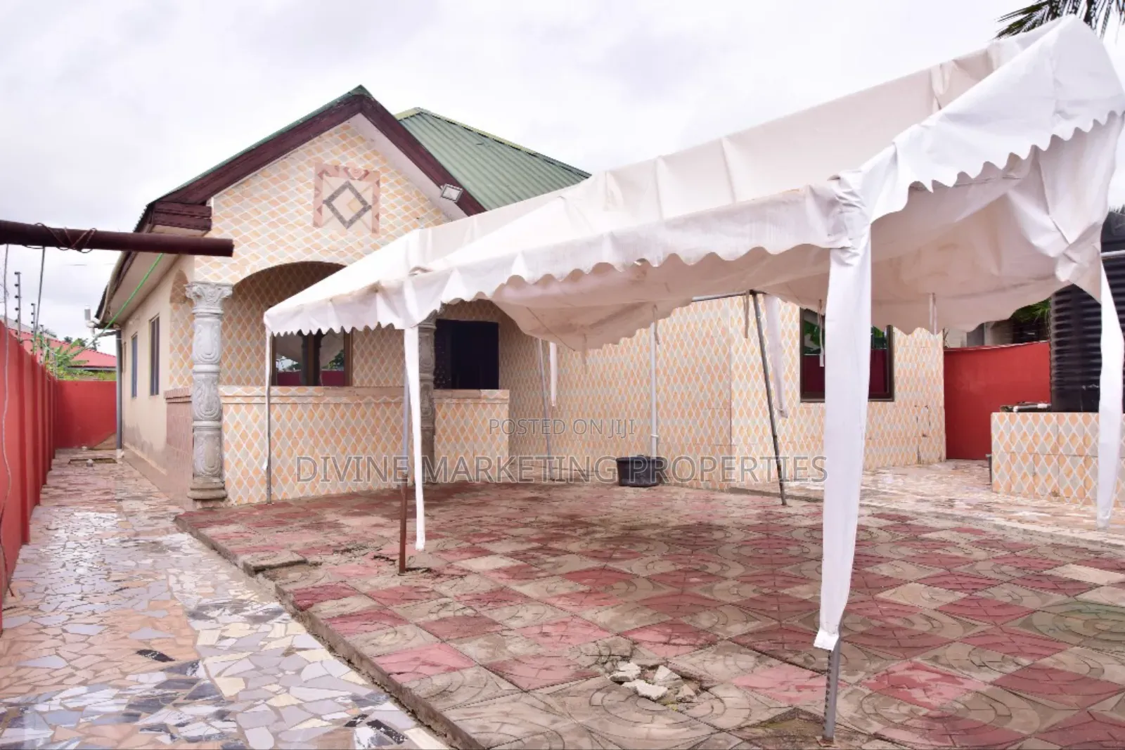 3bdrm House in Opeikuma Amelia Down, Kasoa for sale