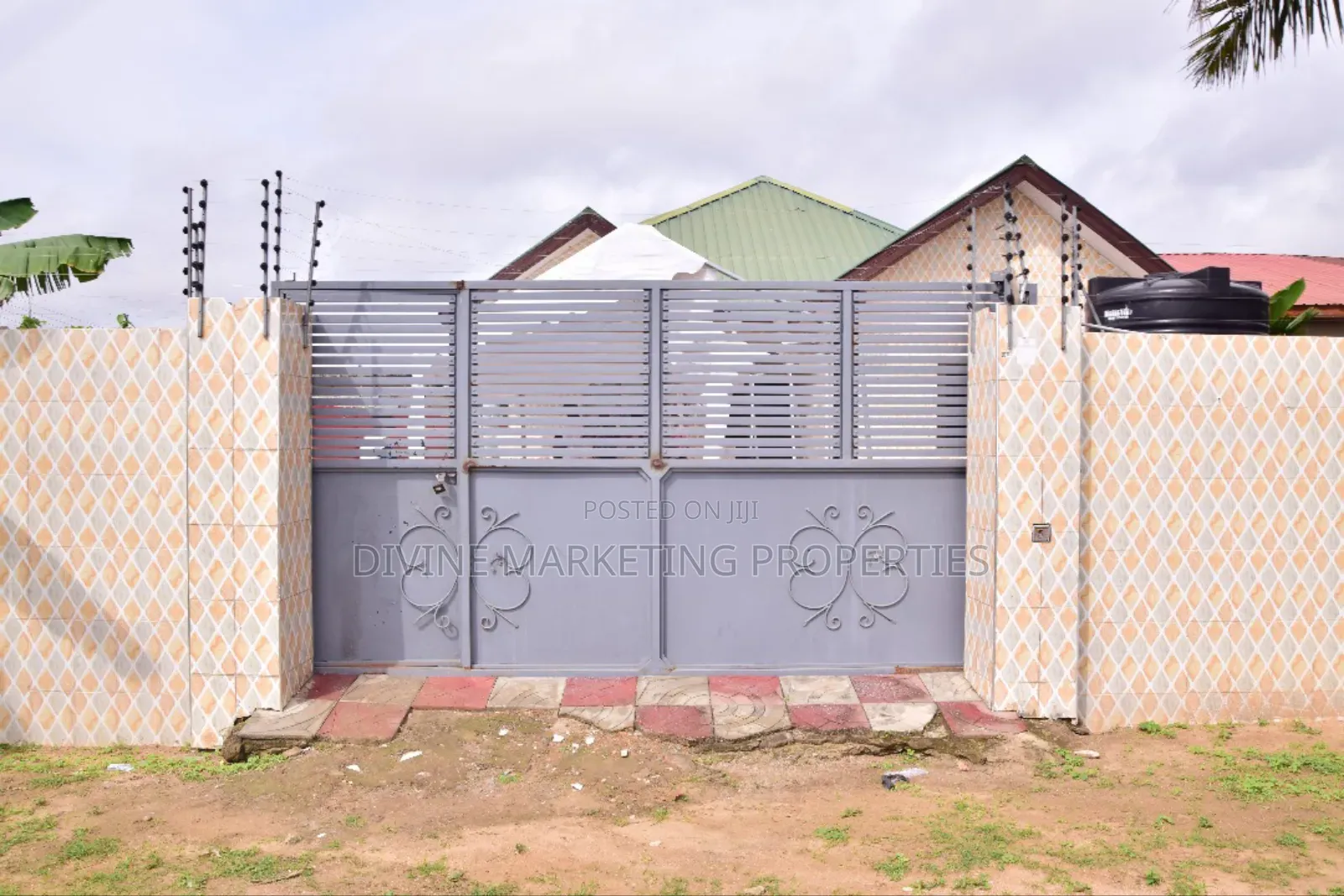 3bdrm House in Opeikuma Amelia Down, Kasoa for sale