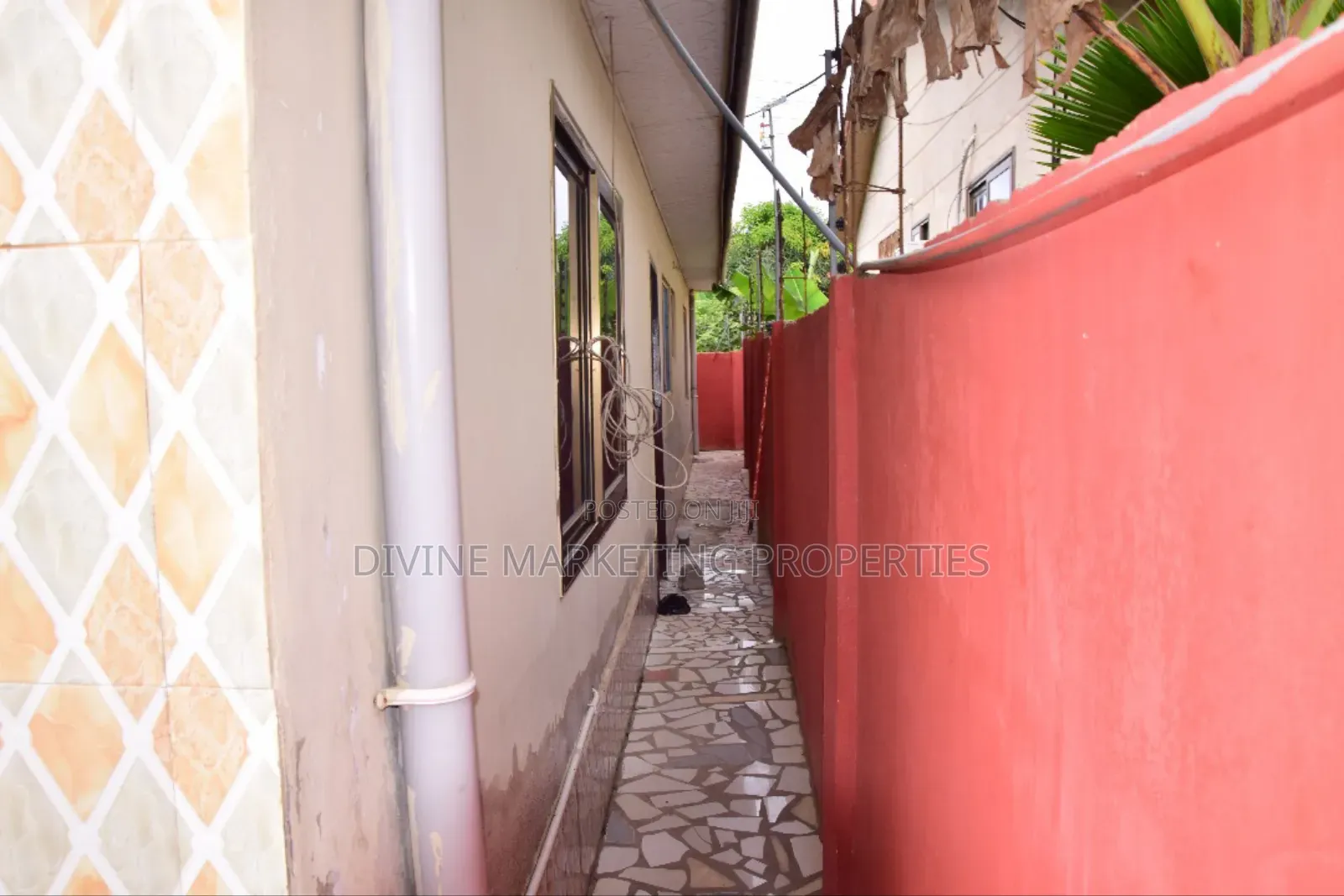3bdrm House in Opeikuma Amelia Down, Kasoa for sale