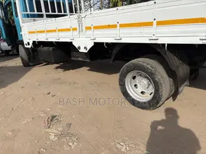 Hyundai 4.5 Ton Single Axel