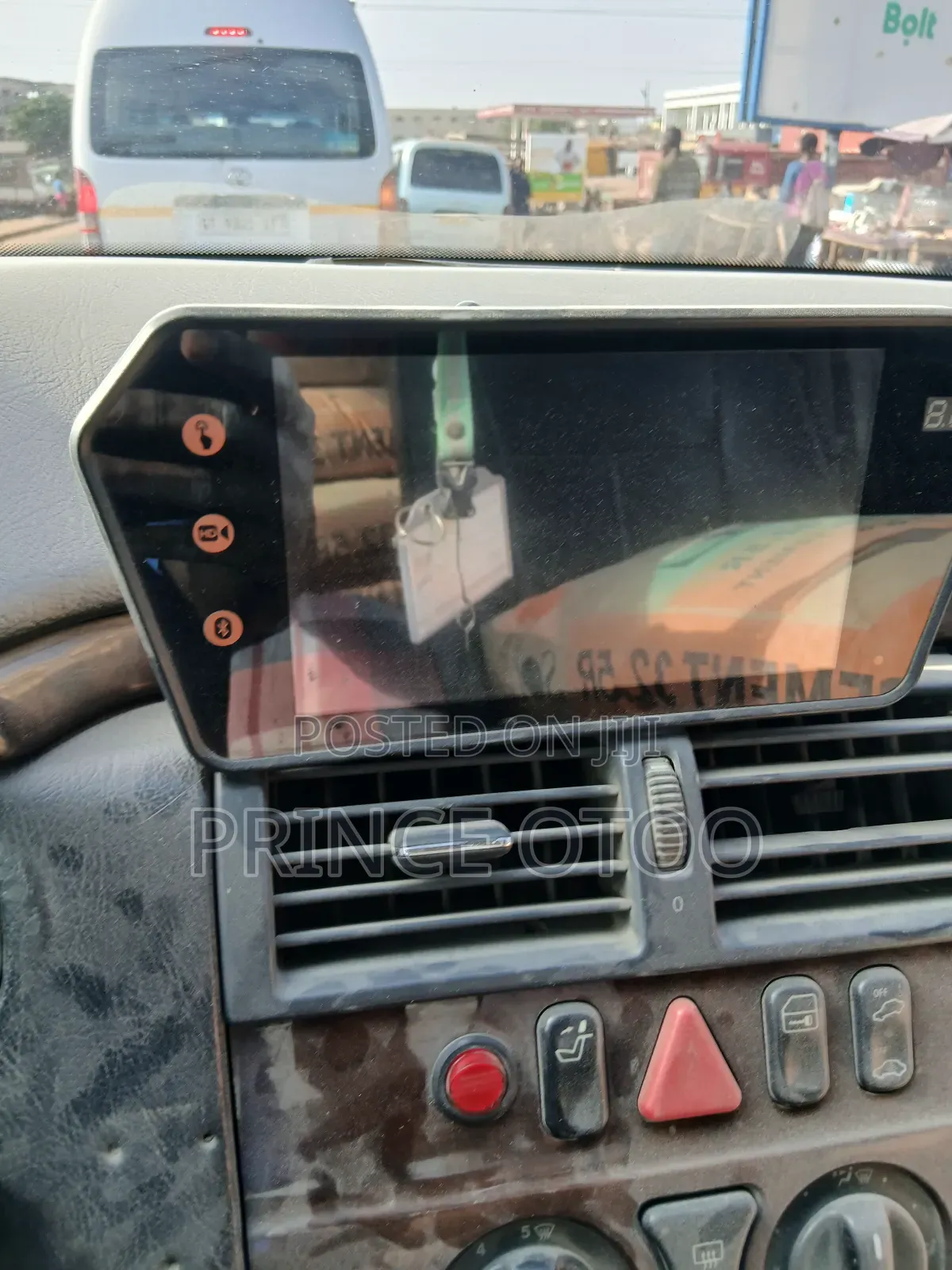 Car Multimedia Display