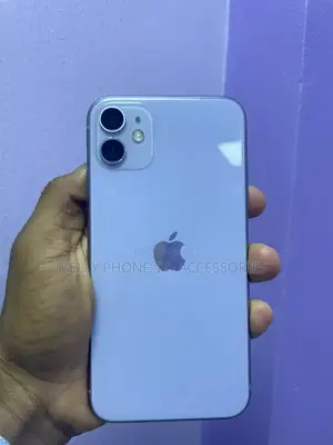 Apple iPhone 11 64 GB Blue