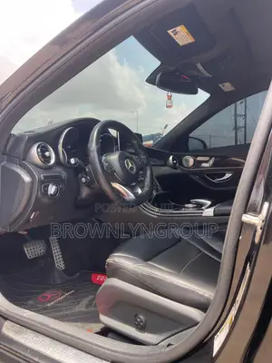 Mercedes Benz C300
