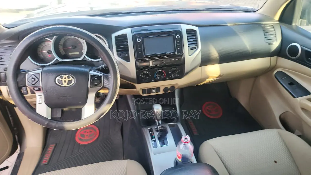Toyota Tacoma 4dr Double Cab 5.0 ft. SB (2.7L 4cyl 4A) 2014 Gray