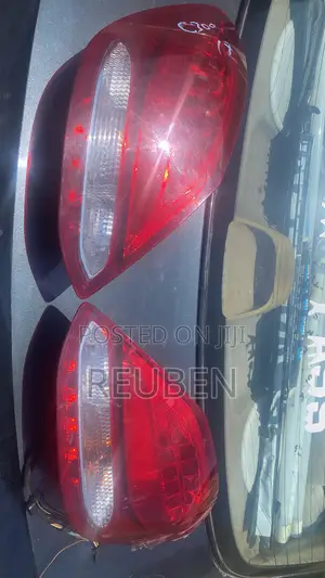 Mercedes Benz C300 Tail Light