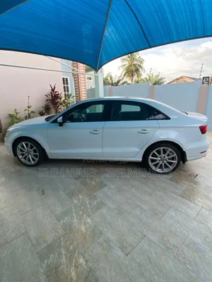 Audi A3 2.0 TFSI Premium quattro 4dr Sedan AWD (2.0L 4cyl Turbo 6AM)