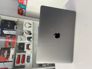 Laptop Apple MacBook Pro 2017 8GB Intel Core i5 SSD 250GB
