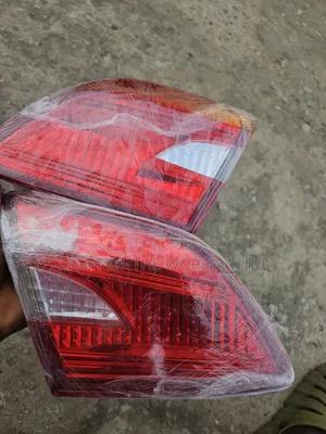 Nissan Sentra 16 Bootlight Available