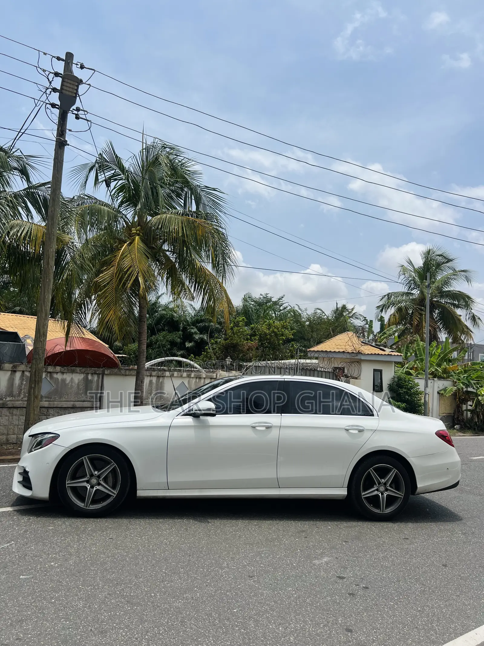 Mercedes-Benz E300 2018 White