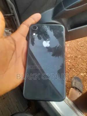 Apple iPhone XR 64 GB Black