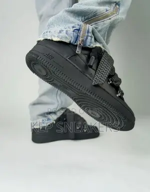 Nike Air Force 1 Wide Lace