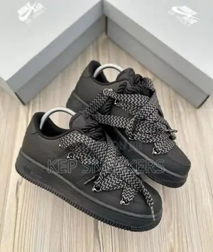 Nike Air Force 1 Wide Lace