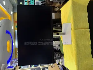 Dell 24 Inches Edgeless 1080p (Ips) Neat Monitor From Uk Neat