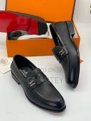 Hermès Paris Woven Loafer – Signature Red-Sole - Black