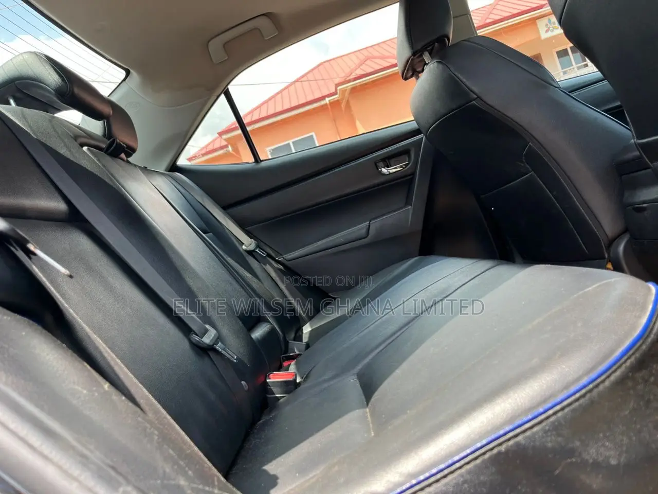 Toyota Corolla SE 4dr Sedan (1.8L 4cyl CVT) 2017 Black