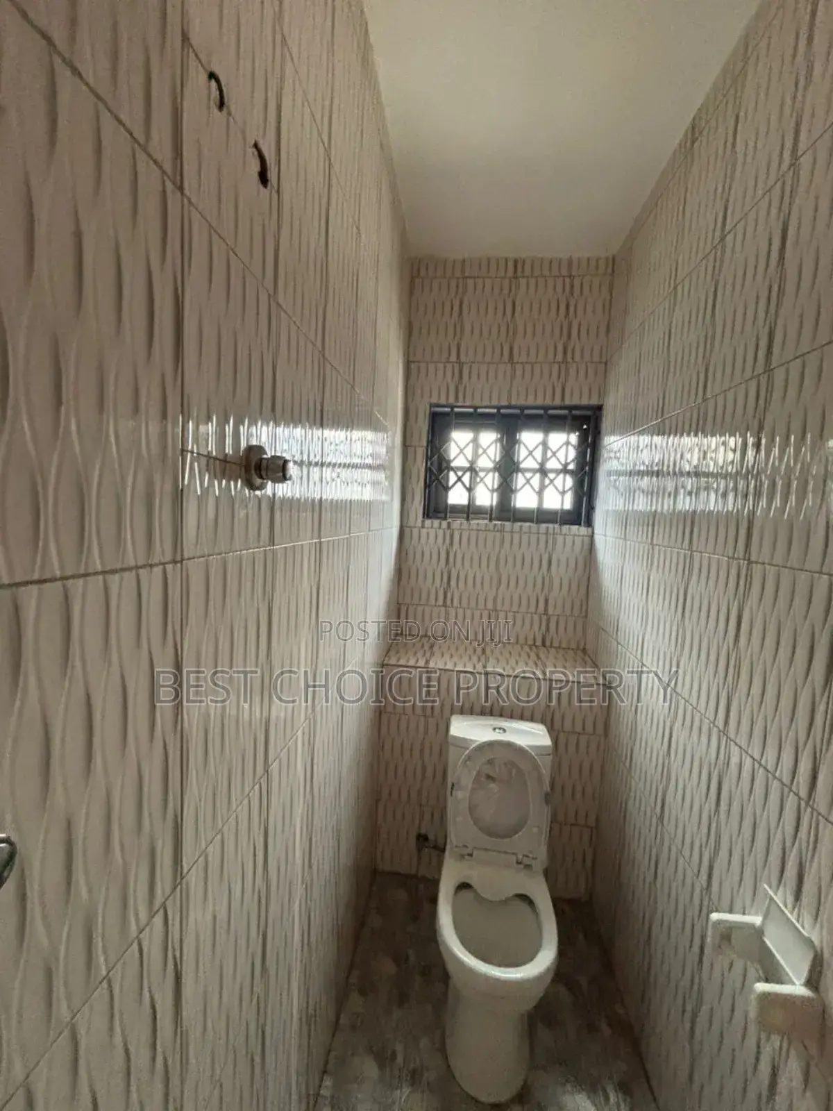 Ex Two Bedroom Apartment for Rent