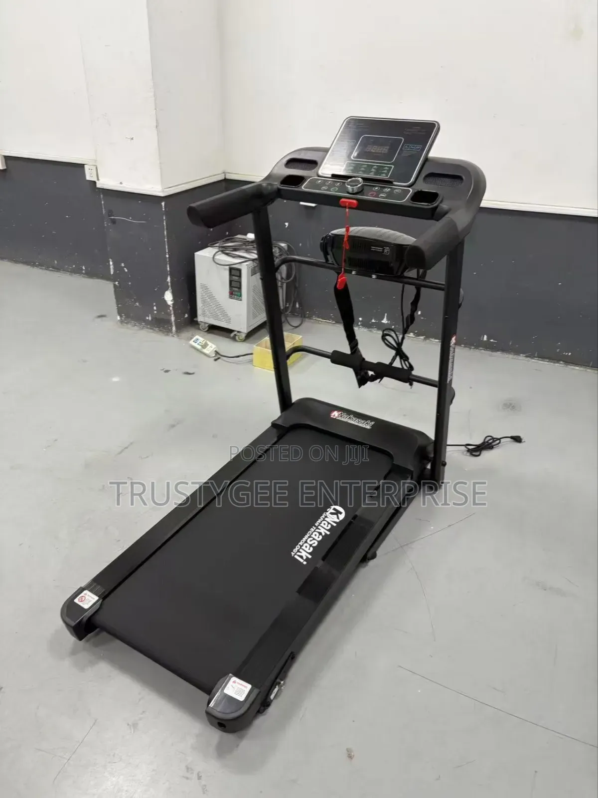 Treadmill With Massager and Bluetooth