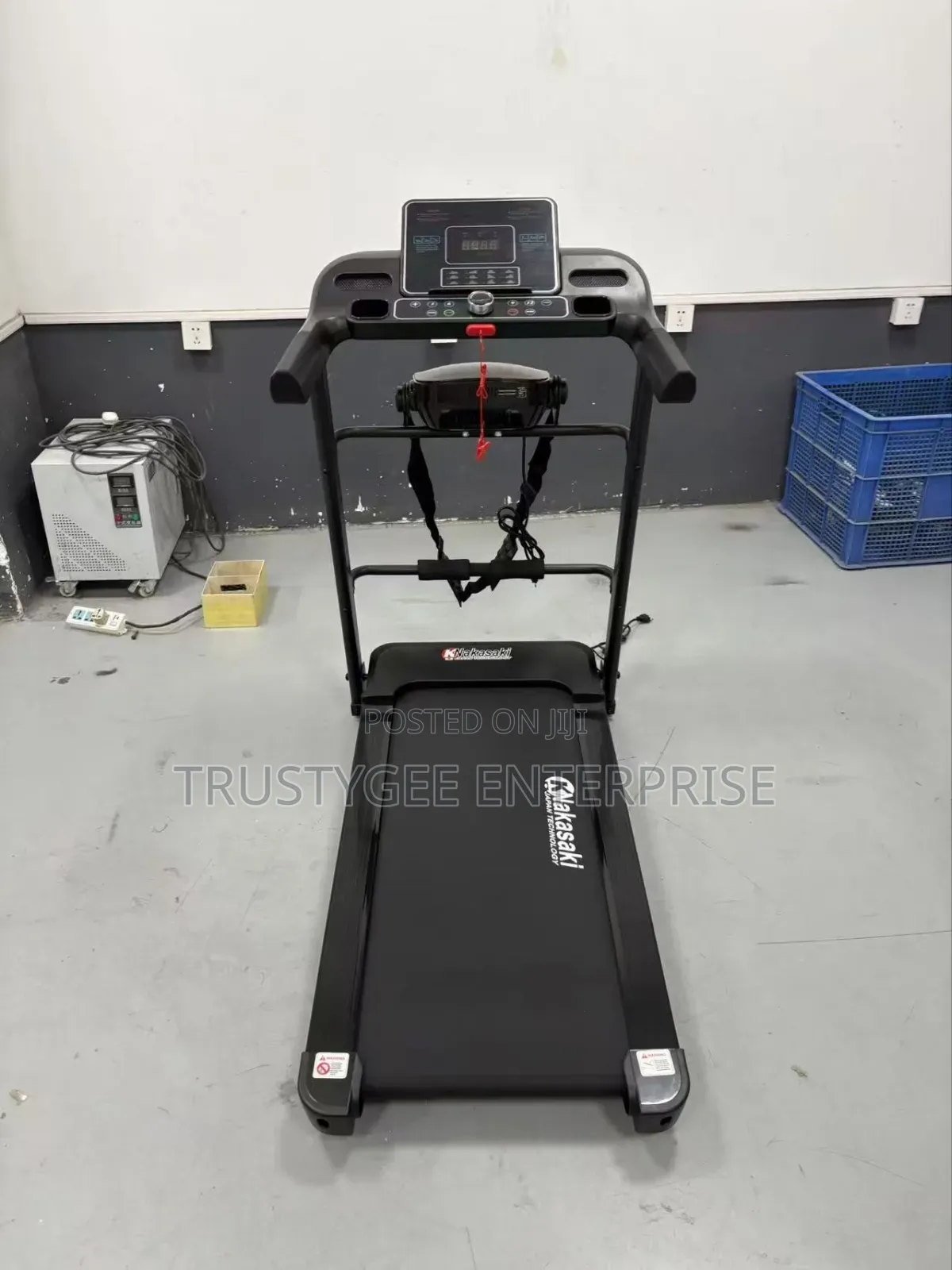 Treadmill With Massager and Bluetooth