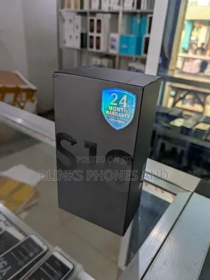 New Samsung Galaxy S10e 128 GB Black
