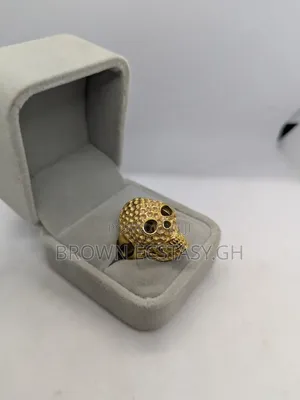 Hallow Skull Ring
