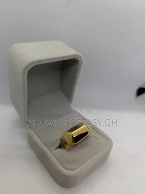 Glossy Plain Signet Rings