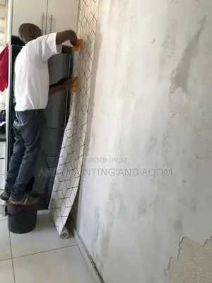 Professional Wallpaper Installation Expert