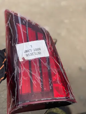 Mitsubishi Outlander 2016 2017 2018 Boot Light