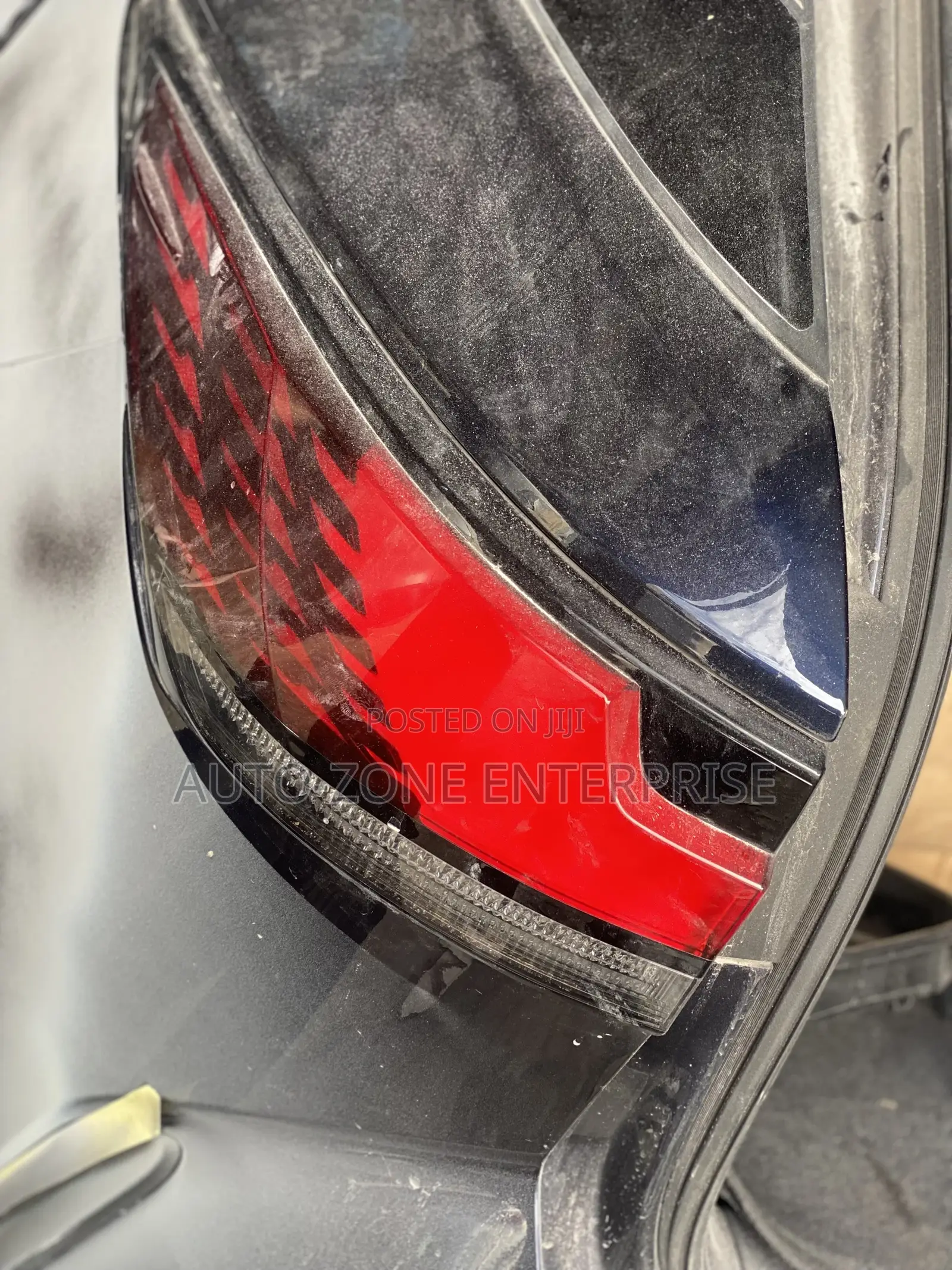 Mitsubishi Outlander 2016 2017 2018 Taillight