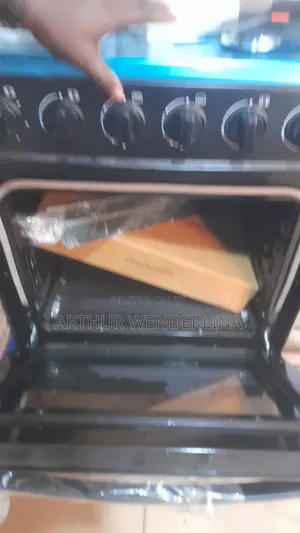Icona Stove 60 by 60 .(4 Burner Gas)