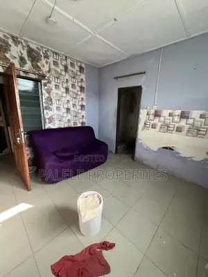 1bdrm Apartment in Exhibition Round for rent