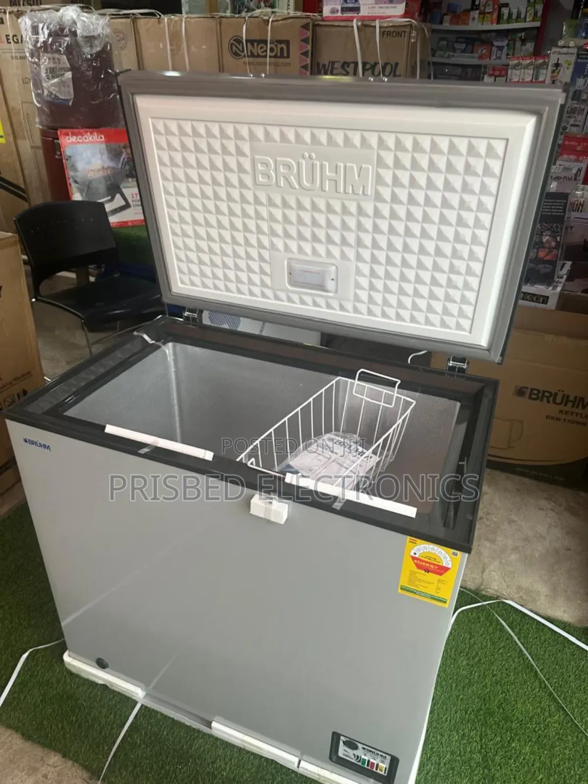 Bruhm Chest Freezer 197 Litres *