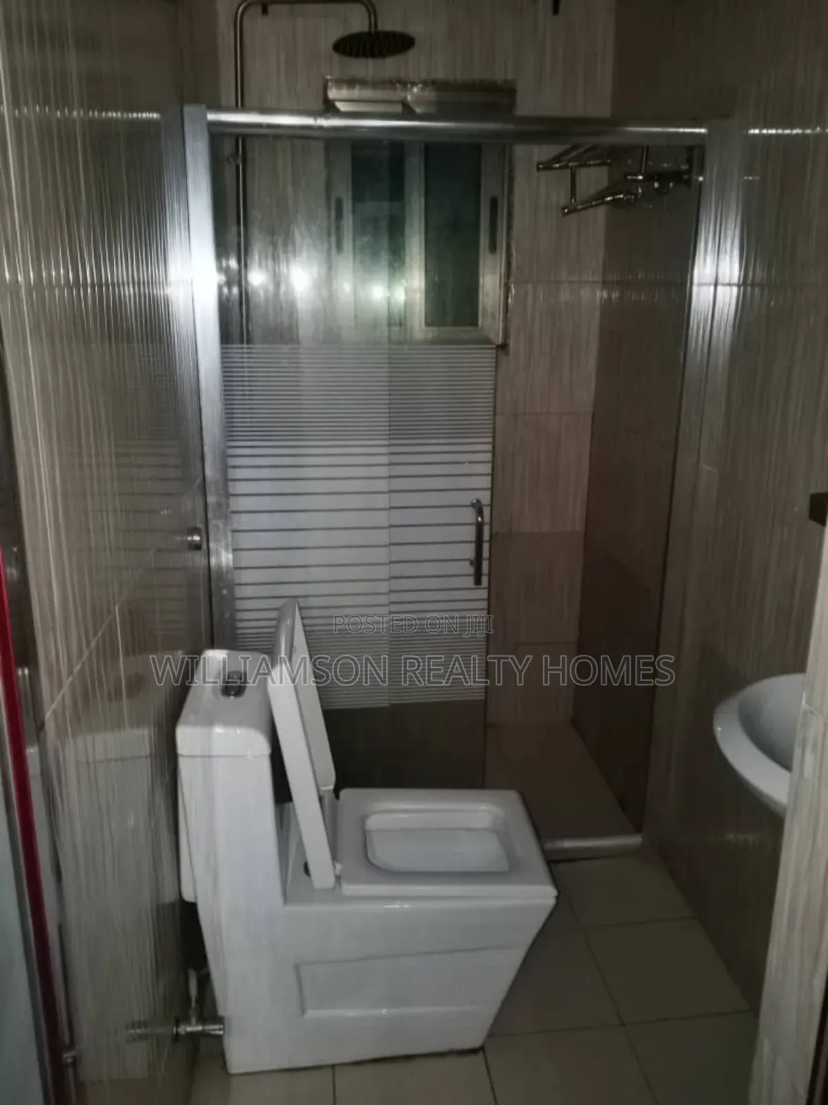 2bdrm Apartment in M.F Estate, Lashibi for rent