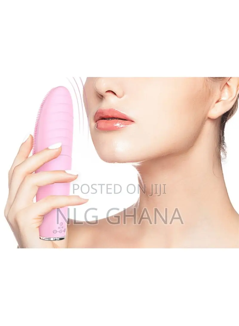 Rechargeable Waterproof Electric Ultrasonic Face Cleansing.
