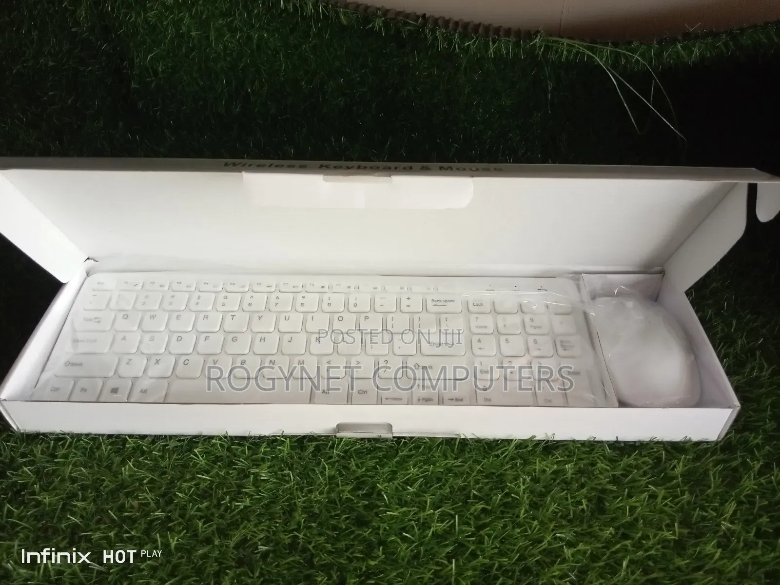 Wireless Mouse & Full Keyboard