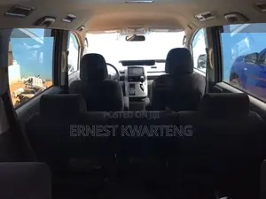 Toyota Voxy 2012 Silver